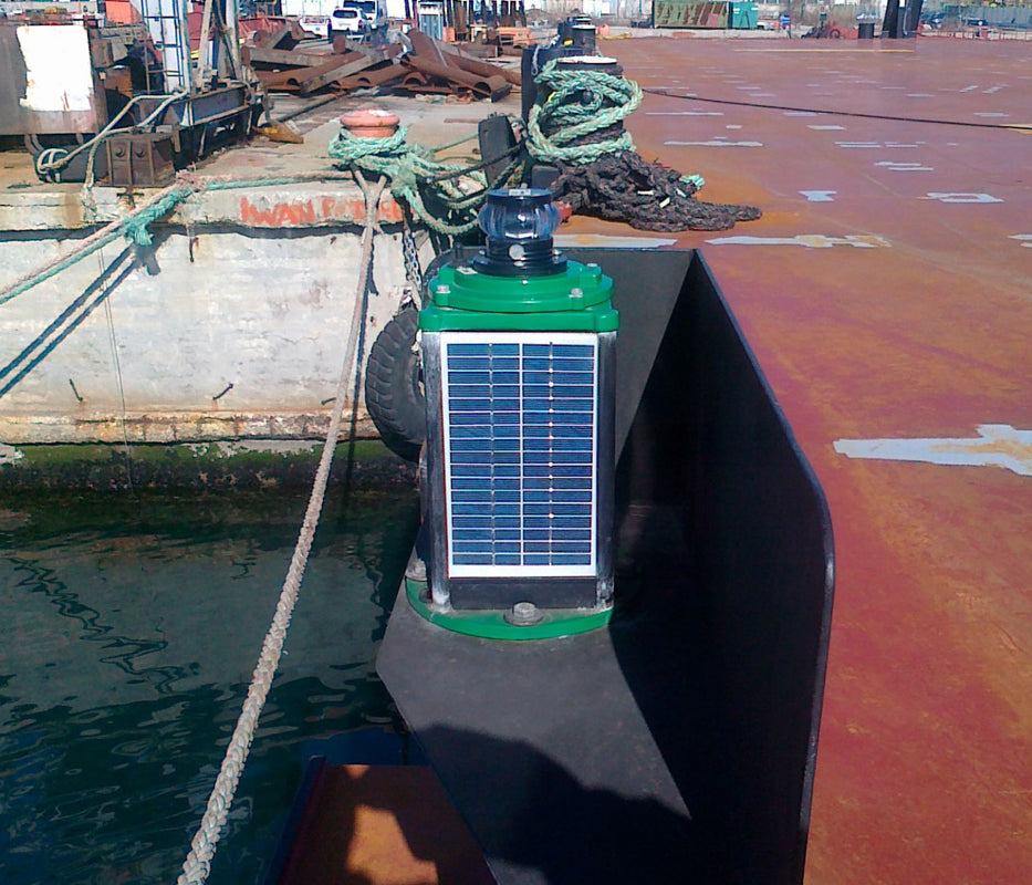 SL-BLS-3 3NM Bargesafe Solar Barge Light
